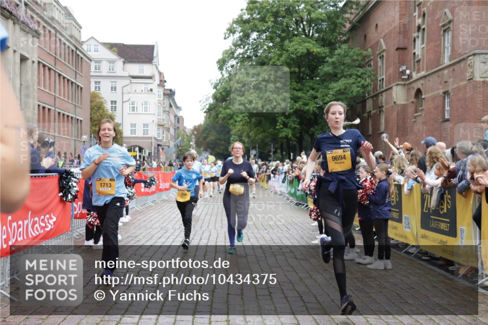 13.09.2026 - Kiel Lauf Yannick Fuchs http://msf.ph/oto/10434375 13.09.2026 09:48:04 Ziel 122, 218, 366, 872, 1227, 1713, 2755, 4288, 4467, 4710, 6242, 6809, 7070, 7258, 8080, 9694, 12393, 390, 466, 591, 1743, 2241, 2755, 3373, 3735, 3812, 4011, 4103, 4225, 4365, 4400, 4460, 4479, 4480, 4952, 5215, 5517, 6072, 6078, 6639, 6696, 6942, 7767, 8096, 8503, 8540, 8777, 8833, 9528, 9697, 9936, 10789, 10823, 11396, 11654, 12007, 12099, 12167, 12393, 1047, 1976, 2656, 2671, 2970, 4219, 4350, 5185, 5518, 5825, 6464, 7247, 7481, 9755, 10200, 5517, 6696, 10789 meine-sportfotos.de
