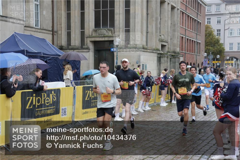 13.09.2026 - Kiel Lauf Yannick Fuchs http://msf.ph/oto/10434376 13.09.2026 11:44:25 Ziel  meine-sportfotos.de