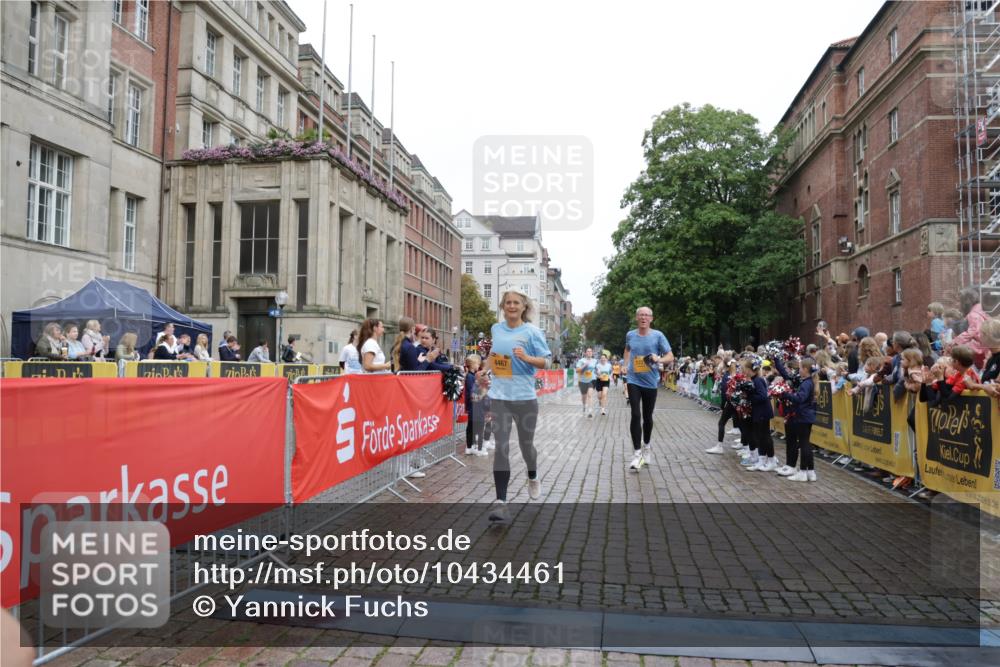 13.09.2026 - Kiel Lauf Yannick Fuchs http://msf.ph/oto/10434461 13.09.2026 09:48:07 Ziel 122, 366, 872, 1227, 1713, 4219, 4288, 4467, 4710, 6242, 6809, 7070, 7258, 7481, 8080, 9694, 9755, 218, 390, 466, 1743, 2241, 2755, 3373, 3735, 3812, 4011, 4103, 4225, 4365, 4400, 4460, 4479, 4480, 4952, 5215, 5517, 6078, 6696, 6809, 6942, 7767, 8096, 8503, 8833, 9528, 9697, 10789, 10823, 11396, 11654, 12007, 12099, 12167, 12393, 1047, 1493, 1976, 2656, 2671, 2970, 4350, 5185, 5518, 5825, 6464, 7247, 10200, 4480, 5517, 6696, 8503, 10789 meine-sportfotos.de
