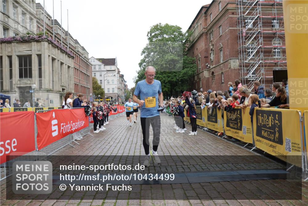 13.09.2026 - Kiel Lauf Yannick Fuchs http://msf.ph/oto/10434499 13.09.2026 09:48:08 Ziel 122, 366, 872, 1227, 1713, 4219, 4288, 4467, 4710, 6242, 7070, 7258, 7481, 8080, 9694, 9755, 122, 218, 390, 466, 1743, 2241, 2755, 3373, 3735, 3812, 4011, 4103, 4225, 4288, 4365, 4400, 4460, 4479, 4480, 4952, 5215, 6078, 6809, 6942, 7258, 7767, 8096, 8503, 8833, 9528, 9697, 10823, 11396, 11654, 12007, 12099, 12167, 12393, 1047, 1493, 1976, 2656, 2671, 2943, 2970, 4350, 5185, 5518, 5825, 6464, 7247, 10200, 3373, 4480, 5517, 6696, 7767, 8503, 10789 meine-sportfotos.de
