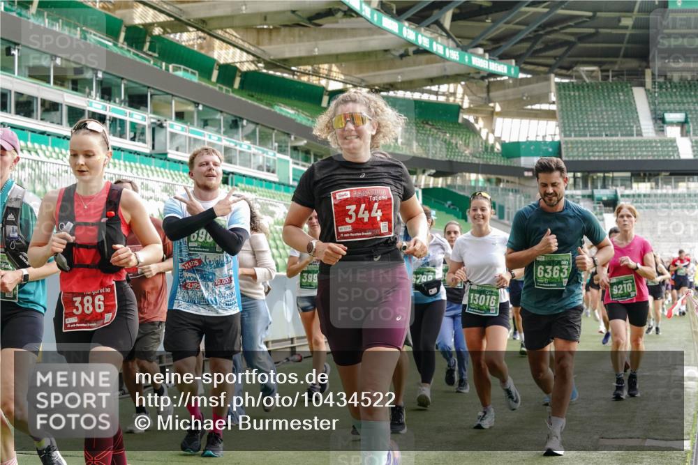 13.09.2026 - 21. swb-Marathon Bremen Michael Burmester http://msf.ph/oto/10434522 13.09.2026 13:33:17 Laufen im Stadion 155, 344, 350, 386, 428, 490, 594, 617, 690, 765, 786, 787, 1001, 1048, 1051, 1098, 1133, 1292, 1326, 1377, 1427, 1444, 1557, 1591, 1592, 1661, 1760, 1801, 1827, 1897, 1923, 1996, 2077, 2132, 2226, 2230, 2231, 2253, 2270, 2274, 2320, 2374, 2399, 2400, 2456, 2479, 2511, 2514, 2515, 2523, 2539, 2543, 2556, 2616, 2630, 2641, 2649, 2718, 2735, 2757, 2769, 2787, 2848, 2982, 3014, 3350, 3443, 3503, 3572, 3577, 3601, 3614, 3746, 3797, 3875, 3901, 3911, 3952, 3960, 4001 meine-sportfotos.de