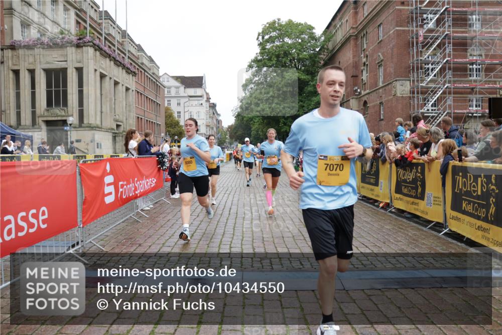 13.09.2026 - Kiel Lauf Yannick Fuchs http://msf.ph/oto/10434550 13.09.2026 09:48:11 Ziel 366, 872, 1227, 1713, 1976, 2656, 2970, 4219, 4467, 6242, 7070, 7247, 7481, 8080, 9694, 9755, 10200, 122, 218, 390, 466, 1743, 2241, 2755, 3373, 3735, 3812, 4011, 4103, 4225, 4288, 4365, 4400, 4460, 4479, 4710, 4952, 5215, 6078, 6809, 6942, 7258, 7767, 8096, 8833, 9528, 9694, 9697, 10823, 11396, 11654, 12007, 12099, 12167, 12393, 1047, 1493, 2671, 2943, 4350, 5185, 5518, 5825, 6464, 8455, 466, 3373, 4011, 4479, 4480, 5517, 6696, 7767, 8503, 8833, 9528, 10789 meine-sportfotos.de
