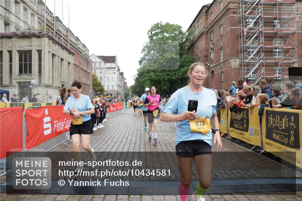 13.09.2026 - Kiel Lauf Yannick Fuchs http://msf.ph/oto/10434581 13.09.2026 09:48:13 Ziel 366, 872, 1047, 1227, 1976, 2656, 2671, 2970, 4219, 4467, 6242, 7070, 7247, 7481, 8080, 9755, 10200, 11954, 122, 218, 366, 390, 1713, 1743, 2241, 2755, 3735, 3812, 4103, 4225, 4288, 4365, 4400, 4460, 4479, 4710, 4952, 5215, 6078, 6242, 6809, 6942, 7258, 8096, 9528, 9694, 9697, 10823, 11396, 11654, 12007, 12099, 12167, 12393, 1493, 2943, 4350, 5185, 5518, 5825, 6464, 8455, 466, 3373, 4011, 4479, 4480, 4952, 5517, 6696, 7767, 8503, 8833, 9528, 10789 meine-sportfotos.de