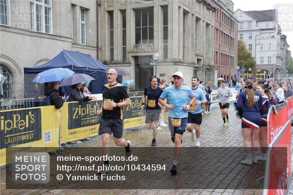 13.09.2026 - Kiel Lauf Yannick Fuchs http://msf.ph/oto/10434594 13.09.2026 11:44:33 Ziel  meine-sportfotos.de