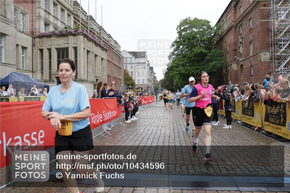 13.09.2026 - Kiel Lauf Yannick Fuchs http://msf.ph/oto/10434596 13.09.2026 09:48:13 Ziel 366, 872, 1047, 1227, 1976, 2656, 2671, 2970, 4219, 4467, 6242, 7070, 7247, 7481, 8080, 9755, 10200, 11954, 122, 218, 366, 390, 1713, 1743, 2241, 2755, 3735, 3812, 4103, 4225, 4288, 4365, 4400, 4460, 4479, 4710, 4952, 5215, 6078, 6242, 6809, 6942, 7258, 8096, 9528, 9694, 9697, 10823, 11396, 11654, 12007, 12099, 12167, 12393, 1493, 2943, 4350, 5185, 5518, 5825, 6464, 8455, 466, 3373, 4011, 4479, 4480, 4952, 5517, 6696, 7767, 8503, 8833, 9528, 10789 meine-sportfotos.de