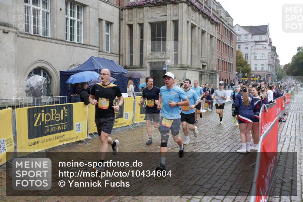 13.09.2026 - Kiel Lauf Yannick Fuchs http://msf.ph/oto/10434604 13.09.2026 11:44:34 Ziel  meine-sportfotos.de
