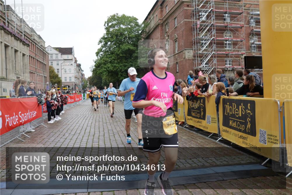 13.09.2026 - Kiel Lauf Yannick Fuchs http://msf.ph/oto/10434613 13.09.2026 09:48:14 Ziel 872, 1047, 1227, 1976, 2656, 2671, 2970, 4219, 4467, 5185, 5825, 7070, 7247, 7481, 8080, 9755, 10200, 11954, 122, 218, 366, 390, 1713, 1743, 2241, 2755, 3735, 3812, 4103, 4225, 4288, 4365, 4400, 4460, 4467, 4710, 4952, 5215, 6078, 6242, 6809, 6942, 7258, 8096, 9694, 9697, 10823, 11396, 11654, 12007, 12099, 12167, 12393, 1493, 1731, 2943, 4350, 5518, 6464, 8455, 466, 3373, 4011, 4400, 4479, 4480, 4952, 5517, 6696, 7767, 8503, 8833, 9528, 9697, 10789 meine-sportfotos.de