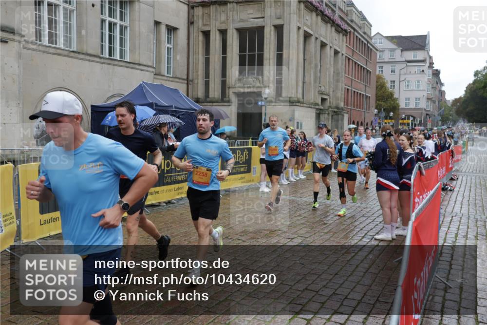 13.09.2026 - Kiel Lauf Yannick Fuchs http://msf.ph/oto/10434620 13.09.2026 11:44:35 Ziel  meine-sportfotos.de