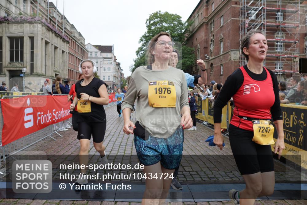 13.09.2026 - Kiel Lauf Yannick Fuchs http://msf.ph/oto/10434724 13.09.2026 09:48:19 Ziel 872, 1047, 1976, 2656, 2671, 2970, 4219, 4350, 5185, 5518, 5825, 6464, 7247, 7481, 9755, 10200, 11954, 122, 218, 366, 390, 872, 1227, 1713, 1743, 2241, 2755, 3735, 3812, 4103, 4225, 4288, 4365, 4460, 4467, 4710, 5215, 6078, 6242, 6809, 6942, 7070, 7258, 8080, 8096, 9694, 10823, 11396, 11654, 12007, 12099, 12167, 12393, 467, 1493, 1731, 2676, 2943, 3843, 7071, 7432, 8455, 10729, 11694, 390, 466, 3735, 4011, 4103, 4400, 4479, 4952, 6078, 8833, 9528, 9697 meine-sportfotos.de