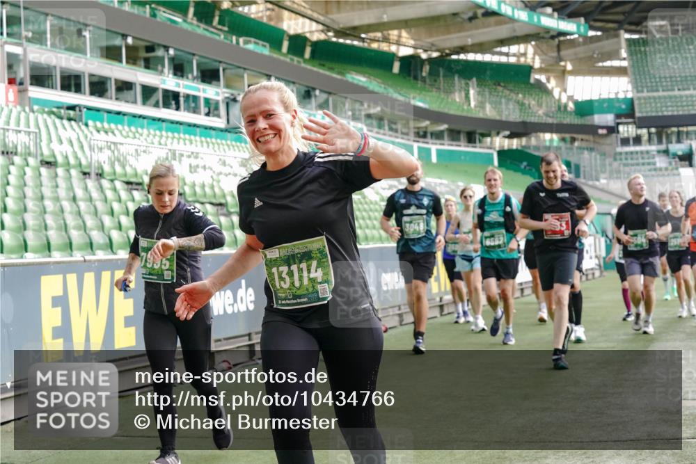 13.09.2026 - 21. swb-Marathon Bremen Michael Burmester http://msf.ph/oto/10434766 13.09.2026 13:33:28 Laufen im Stadion 155, 344, 350, 428, 490, 594, 679, 690, 709, 765, 786, 787, 916, 1001, 1048, 1051, 1098, 1133, 1292, 1377, 1427, 1444, 1557, 1591, 1592, 1661, 1703, 1760, 1827, 1897, 1923, 1996, 2077, 2132, 2226, 2230, 2231, 2253, 2270, 2274, 2320, 2374, 2399, 2400, 2451, 2456, 2479, 2511, 2514, 2515, 2523, 2539, 2543, 2556, 2616, 2630, 2641, 2649, 2718, 2735, 2757, 2769, 2787, 2848, 2982, 3014, 3345, 3350, 3443, 3503, 3577, 3601, 3614, 3746, 3797, 3875, 3901, 3911, 3952, 4001 meine-sportfotos.de