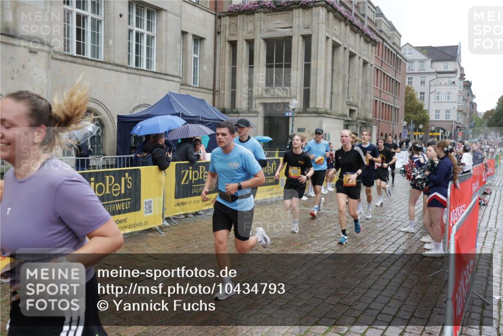 13.09.2026 - Kiel Lauf Yannick Fuchs http://msf.ph/oto/10434793 13.09.2026 11:44:52 Ziel  meine-sportfotos.de
