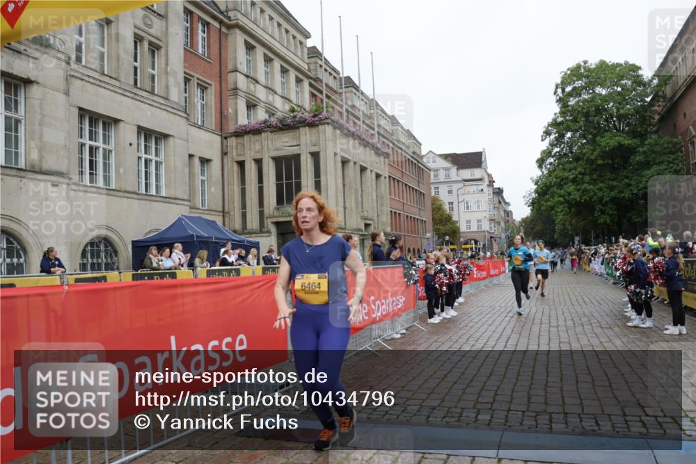 13.09.2026 - Kiel Lauf Yannick Fuchs http://msf.ph/oto/10434796 13.09.2026 09:48:23 Ziel 1047, 1493, 1976, 2656, 2671, 2943, 2970, 4350, 5185, 5518, 5825, 6464, 7247, 10200, 11954, 122, 218, 366, 872, 1227, 1713, 1743, 2241, 2755, 3812, 4219, 4225, 4288, 4365, 4460, 4467, 4710, 5215, 6242, 6809, 6942, 7070, 7258, 7481, 8080, 8096, 9694, 9755, 10823, 11396, 11654, 12007, 12167, 12393, 467, 1731, 2676, 3843, 5784, 6239, 7071, 7432, 7448, 8455, 9382, 9384, 10458, 10729, 11054, 11694, 390, 1743, 3735, 4103, 4365, 4400, 4460, 4952, 6078, 8096, 9697 meine-sportfotos.de