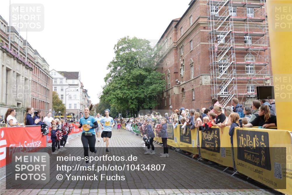 13.09.2026 - Kiel Lauf Yannick Fuchs http://msf.ph/oto/10434807 13.09.2026 09:48:25 Ziel 1047, 1493, 1976, 2656, 2671, 2943, 4350, 5185, 5518, 5825, 6464, 7247, 10200, 11954, 122, 218, 366, 872, 1227, 1713, 1743, 2241, 2755, 2970, 3812, 4219, 4225, 4288, 4467, 4710, 5215, 6242, 6809, 6942, 7070, 7247, 7258, 7481, 8080, 9694, 9755, 10823, 11396, 12007, 12167, 12393, 467, 1731, 2676, 3509, 3843, 5784, 6239, 7071, 7432, 7448, 8455, 9382, 9384, 10458, 10729, 10961, 11054, 11694, 390, 1743, 2241, 3735, 3812, 4103, 4225, 4365, 4460, 5215, 6078, 6942, 8096 meine-sportfotos.de