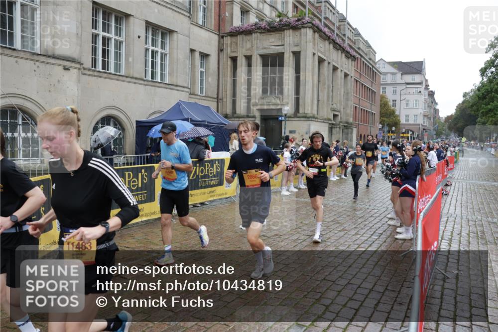 13.09.2026 - Kiel Lauf Yannick Fuchs http://msf.ph/oto/10434819 13.09.2026 11:44:54 Ziel  meine-sportfotos.de
