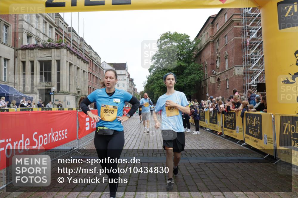13.09.2026 - Kiel Lauf Yannick Fuchs http://msf.ph/oto/10434830 13.09.2026 09:48:27 Ziel 1047, 1493, 2671, 2943, 4350, 5185, 5518, 5825, 6464, 8455, 11954, 122, 218, 366, 872, 1047, 1227, 1713, 1976, 2241, 2656, 2671, 2755, 2970, 3812, 4219, 4225, 4288, 4467, 4710, 5215, 6242, 6809, 6942, 7070, 7247, 7258, 7481, 8080, 9694, 9755, 10200, 10823, 12007, 12167, 12393, 467, 1731, 2047, 2676, 3509, 3843, 5784, 6239, 7071, 7432, 7448, 9382, 9384, 10458, 10729, 10961, 11054, 11694, 218, 390, 1743, 2241, 2755, 3735, 3812, 4103, 4225, 4365, 4460, 5215, 6078, 6942, 8096 meine-sportfotos.de