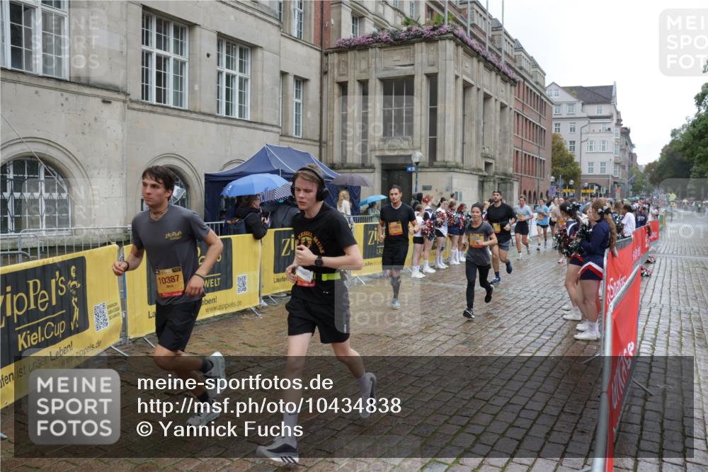 13.09.2026 - Kiel Lauf Yannick Fuchs http://msf.ph/oto/10434838 13.09.2026 11:44:55 Ziel  meine-sportfotos.de
