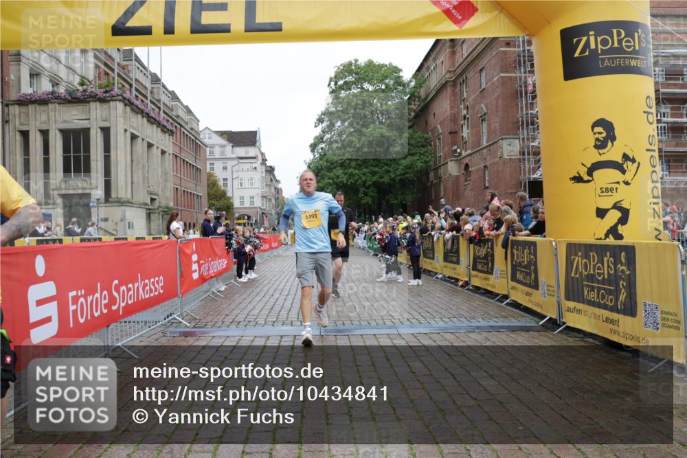 13.09.2026 - Kiel Lauf Yannick Fuchs http://msf.ph/oto/10434841 13.09.2026 09:48:30 Ziel 1493, 1731, 2943, 4350, 5518, 6464, 8455, 122, 218, 366, 872, 1047, 1227, 1713, 1976, 2656, 2671, 2970, 4219, 4288, 4467, 4710, 5185, 5825, 6242, 6464, 6809, 7070, 7247, 7258, 7481, 8080, 9694, 9755, 10200, 11954, 467, 1547, 2047, 2663, 2676, 2852, 2921, 3509, 3843, 5784, 6239, 7071, 7432, 7448, 9209, 9382, 9384, 10458, 10729, 10961, 11054, 11184, 11694, 122, 218, 1743, 2241, 2755, 3812, 4225, 4288, 4365, 4460, 5215, 6809, 6942, 7258, 8096 meine-sportfotos.de