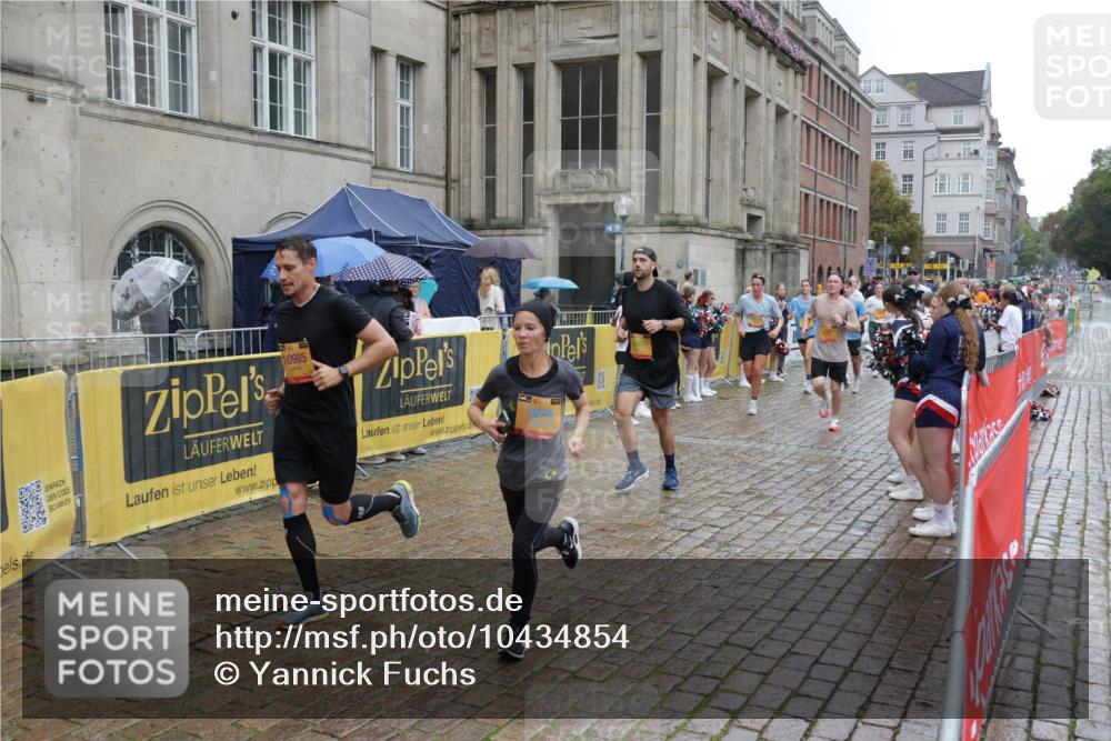 13.09.2026 - Kiel Lauf Yannick Fuchs http://msf.ph/oto/10434854 13.09.2026 11:44:56 Ziel  meine-sportfotos.de