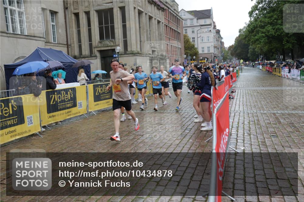 13.09.2026 - Kiel Lauf Yannick Fuchs http://msf.ph/oto/10434878 13.09.2026 11:44:57 Ziel  meine-sportfotos.de