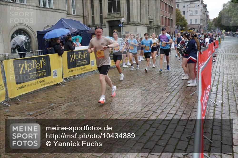 13.09.2026 - Kiel Lauf Yannick Fuchs http://msf.ph/oto/10434889 13.09.2026 11:44:58 Ziel  meine-sportfotos.de