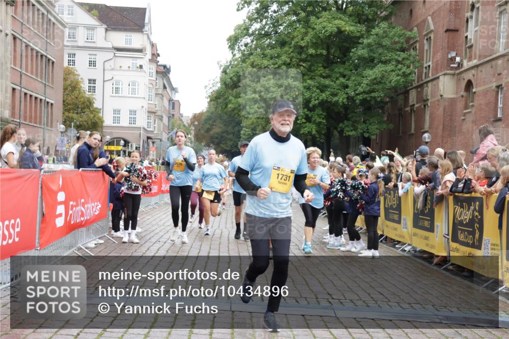 13.09.2026 - Kiel Lauf Yannick Fuchs http://msf.ph/oto/10434896 13.09.2026 09:48:38 Ziel 467, 1731, 2676, 2943, 3843, 5784, 6239, 7071, 7432, 7448, 8455, 9382, 9384, 10458, 10729, 11054, 11694, 366, 872, 1047, 1227, 1493, 1976, 2656, 2671, 2943, 2970, 4219, 4350, 4467, 5185, 5518, 5825, 6242, 6464, 7070, 7247, 7481, 8080, 9755, 10200, 11954, 830, 1547, 2047, 2663, 2852, 2921, 3418, 3509, 3550, 6065, 6362, 6593, 9209, 9691, 10092, 10961, 11184, 11294, 12614, 122, 366, 1227, 1713, 4288, 4467, 4710, 6242, 6809, 7258, 9694 meine-sportfotos.de