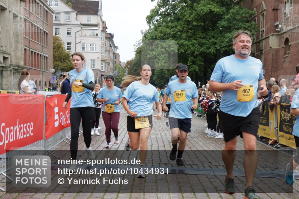 13.09.2026 - Kiel Lauf Yannick Fuchs http://msf.ph/oto/10434931 13.09.2026 09:48:40 Ziel 467, 1731, 2676, 3509, 3843, 5784, 6239, 7071, 7432, 7448, 8455, 9382, 9384, 10458, 10729, 10961, 11054, 11694, 872, 1047, 1227, 1493, 1976, 2656, 2671, 2943, 2970, 4219, 4350, 5185, 5518, 5825, 6464, 7070, 7247, 7481, 8080, 9755, 10200, 11954, 830, 1547, 2047, 2663, 2852, 2921, 3418, 3550, 4961, 6065, 6362, 6593, 9058, 9209, 9219, 9691, 10092, 11184, 11294, 12614, 122, 366, 1227, 1713, 4288, 4467, 4710, 6242, 7070, 7258, 9694 meine-sportfotos.de