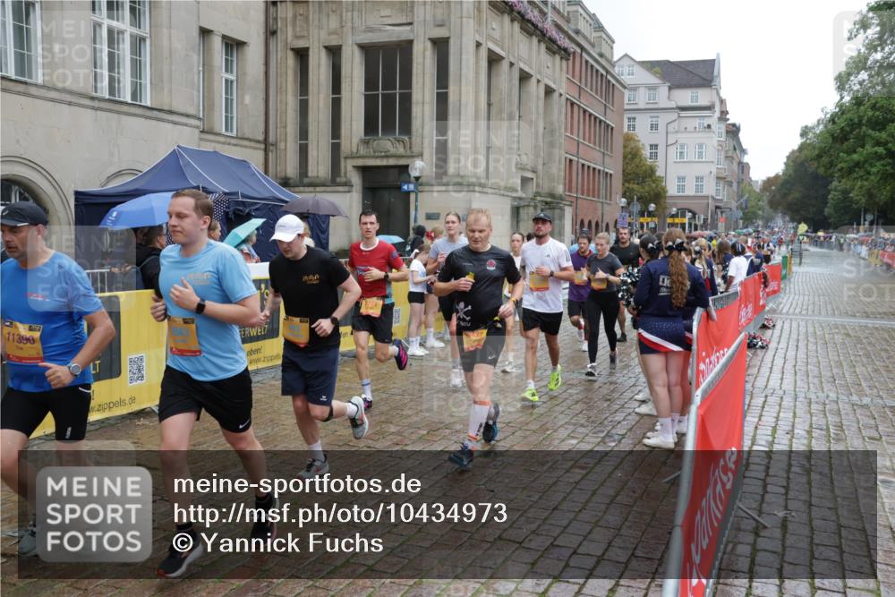13.09.2026 - Kiel Lauf Yannick Fuchs http://msf.ph/oto/10434973 13.09.2026 11:45:09 Ziel  meine-sportfotos.de