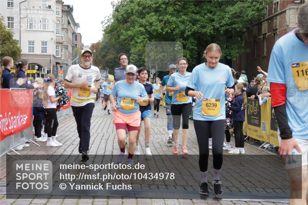 13.09.2026 - Kiel Lauf Yannick Fuchs http://msf.ph/oto/10434978 13.09.2026 09:48:44 Ziel 467, 1547, 1731, 2047, 2663, 2676, 2852, 2921, 3509, 3843, 5784, 6239, 7071, 7432, 7448, 9209, 9382, 9384, 10458, 10729, 10961, 11054, 11184, 11694, 872, 1047, 1493, 1731, 1976, 2656, 2671, 2943, 2970, 4219, 4350, 5185, 5518, 5825, 6464, 7247, 7481, 8455, 9755, 10200, 11954, 830, 3418, 3550, 4961, 6065, 6278, 6362, 6593, 8844, 9058, 9219, 9691, 10092, 11294, 11411, 12614, 366, 872, 1227, 1713, 4219, 4467, 6242, 7070, 7481 meine-sportfotos.de