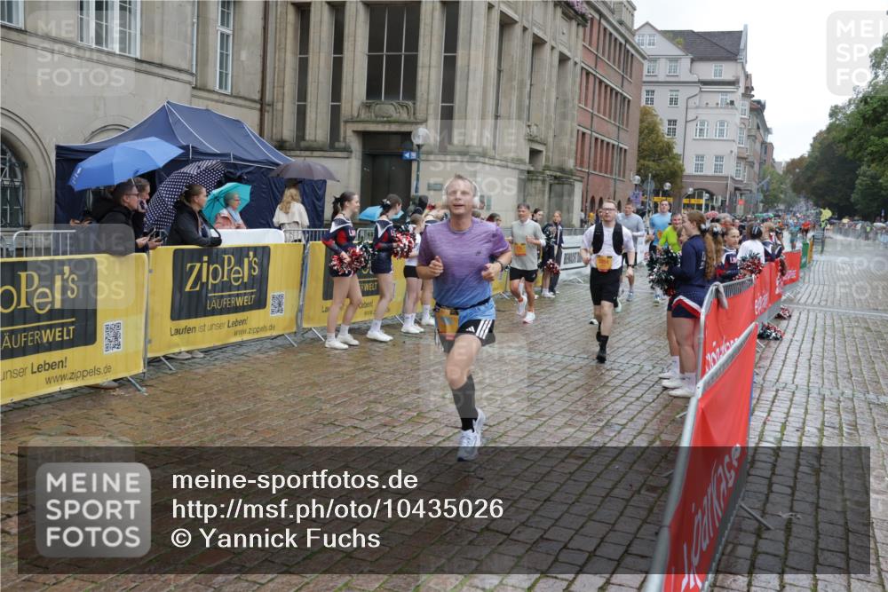 13.09.2026 - Kiel Lauf Yannick Fuchs http://msf.ph/oto/10435026 13.09.2026 11:45:20 Ziel  meine-sportfotos.de