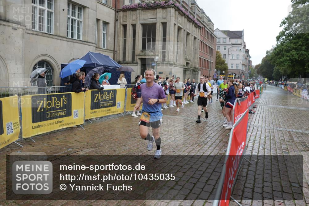 13.09.2026 - Kiel Lauf Yannick Fuchs http://msf.ph/oto/10435035 13.09.2026 11:45:20 Ziel  meine-sportfotos.de