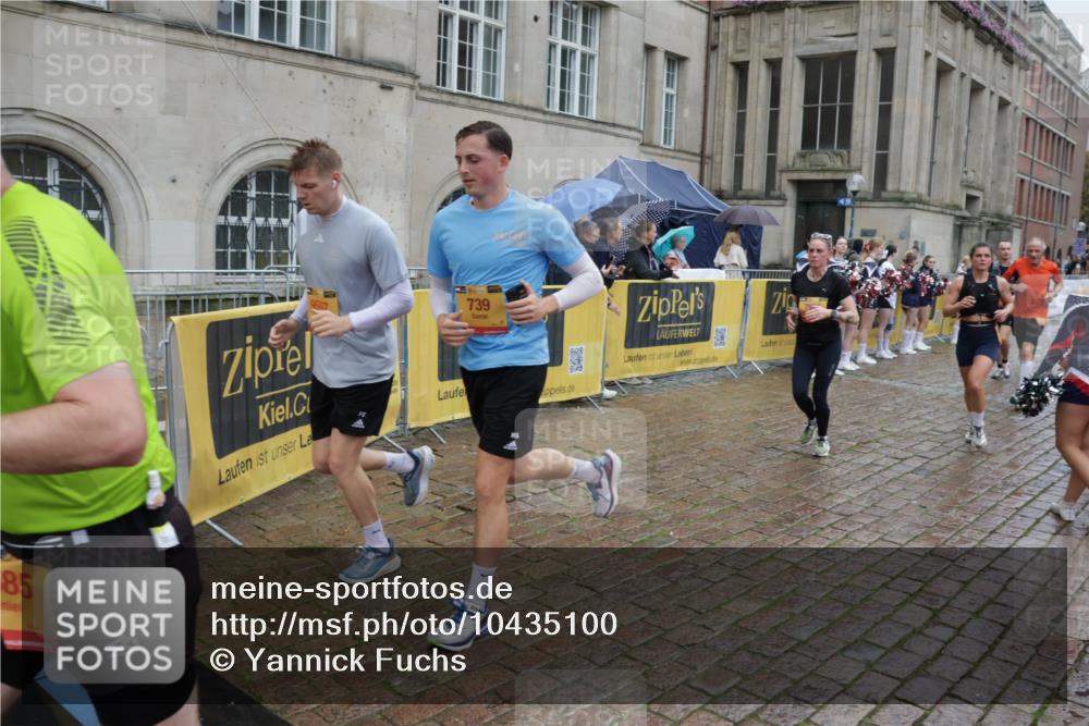 13.09.2026 - Kiel Lauf Yannick Fuchs http://msf.ph/oto/10435100 13.09.2026 11:45:25 Ziel  meine-sportfotos.de