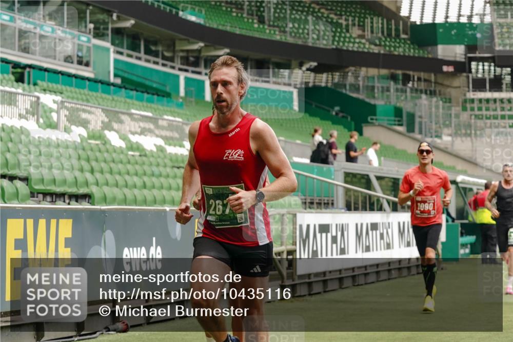 13.09.2026 - 21. swb-Marathon Bremen Michael Burmester http://msf.ph/oto/10435116 13.09.2026 12:37:25 Laufen im Stadion 346, 365, 466, 658, 850, 895, 1090, 1118, 1288, 1385, 1485, 1583, 1604, 1754, 2073, 2585, 2670, 3617, 7244, 7650, 7768, 8075, 8081, 8729, 9522, 9617, 13033, 250, 272, 299, 525, 919, 1089, 1212, 2072, 5428, 7741 meine-sportfotos.de