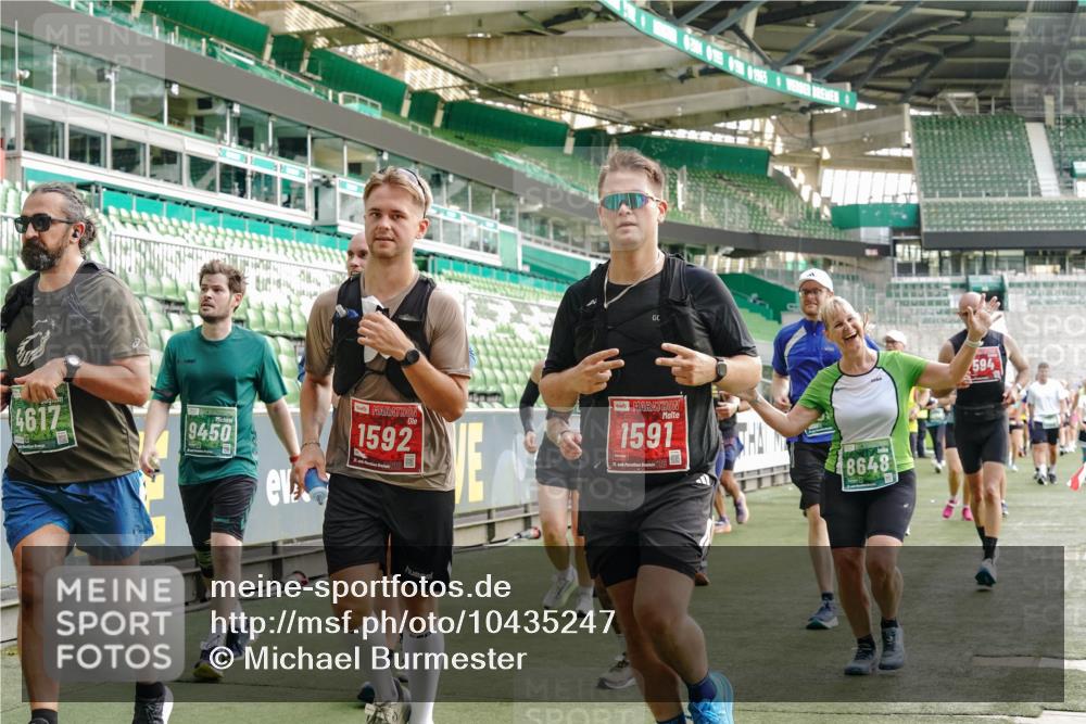 13.09.2026 - 21. swb-Marathon Bremen Michael Burmester http://msf.ph/oto/10435247 13.09.2026 13:33:52 Laufen im Stadion 155, 350, 428, 490, 594, 679, 709, 765, 786, 787, 916, 1001, 1026, 1048, 1051, 1098, 1292, 1377, 1444, 1553, 1557, 1560, 1591, 1592, 1607, 1661, 1703, 1760, 1772, 1784, 1827, 1996, 2077, 2132, 2226, 2230, 2231, 2320, 2338, 2374, 2399, 2400, 2451, 2456, 2479, 2511, 2514, 2515, 2539, 2543, 2616, 2630, 2641, 2718, 2735, 2757, 2769, 2787, 2791, 2848, 2982, 3014, 3345, 3443, 3503, 3547, 3577, 3601, 3614, 3660, 3708, 3709, 3720, 3797, 3875, 3901, 3911, 3952, 4001, 4014, 5151 meine-sportfotos.de
