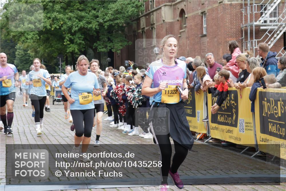 13.09.2026 - Kiel Lauf Yannick Fuchs http://msf.ph/oto/10435258 13.09.2026 09:49:09 Ziel 221, 1559, 1561, 2592, 2731, 2867, 3094, 4333, 4961, 6278, 8681, 8844, 9001, 9058, 9219, 10150, 11190, 11322, 11411, 11989, 11990, 467, 830, 1547, 1731, 2047, 2663, 2676, 2852, 2921, 3418, 3509, 3550, 3843, 4961, 5784, 6065, 6239, 6362, 6593, 7071, 7432, 7448, 9209, 9382, 9384, 9691, 10092, 10458, 10729, 10961, 11054, 11184, 11294, 11694, 12614, 784, 2115, 2327, 2626, 2919, 3785, 4173, 4364, 4711, 4962, 5404, 8617, 8869, 10145, 12492, 12632, 467, 1731 meine-sportfotos.de