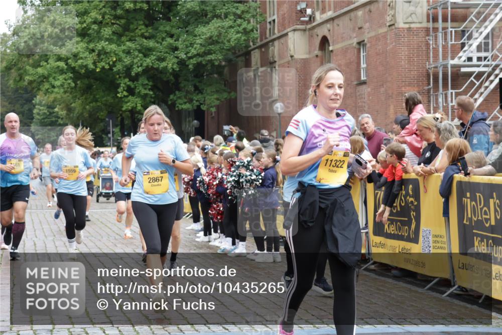 13.09.2026 - Kiel Lauf Yannick Fuchs http://msf.ph/oto/10435265 13.09.2026 09:49:09 Ziel 221, 1559, 1561, 2592, 2731, 2867, 3094, 4333, 4961, 6278, 8681, 8844, 9001, 9058, 9219, 10150, 11190, 11322, 11411, 11989, 11990, 467, 830, 1547, 1731, 2047, 2663, 2676, 2852, 2921, 3418, 3509, 3550, 3843, 4961, 5784, 6065, 6239, 6362, 6593, 7071, 7432, 7448, 9209, 9382, 9384, 9691, 10092, 10458, 10729, 10961, 11054, 11184, 11294, 11694, 12614, 784, 2115, 2327, 2626, 2919, 3785, 4173, 4364, 4711, 4962, 5404, 8617, 8869, 10145, 12492, 12632, 467, 1731 meine-sportfotos.de