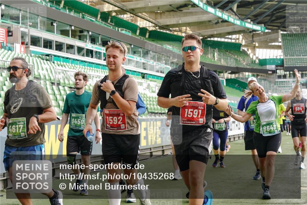 13.09.2026 - 21. swb-Marathon Bremen Michael Burmester http://msf.ph/oto/10435268 13.09.2026 13:33:52 Laufen im Stadion 155, 350, 428, 490, 594, 679, 709, 765, 786, 787, 916, 1001, 1026, 1048, 1051, 1098, 1292, 1377, 1444, 1553, 1557, 1560, 1591, 1592, 1607, 1661, 1703, 1760, 1772, 1784, 1827, 1996, 2077, 2132, 2226, 2230, 2231, 2320, 2338, 2374, 2399, 2400, 2451, 2456, 2479, 2511, 2514, 2515, 2539, 2543, 2616, 2630, 2641, 2718, 2735, 2757, 2769, 2787, 2791, 2848, 2982, 3014, 3345, 3443, 3503, 3547, 3577, 3601, 3614, 3660, 3708, 3709, 3720, 3797, 3875, 3901, 3911, 3952, 4001, 4014, 5151 meine-sportfotos.de