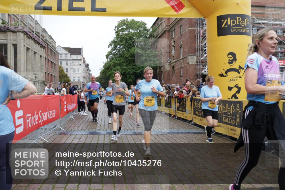13.09.2026 - Kiel Lauf Yannick Fuchs http://msf.ph/oto/10435276 13.09.2026 09:49:10 Ziel 221, 1559, 1561, 2115, 2592, 2731, 2867, 3094, 4333, 6278, 8681, 8844, 9001, 9058, 9219, 10150, 11190, 11322, 11411, 11989, 11990, 467, 830, 1547, 2047, 2663, 2676, 2852, 2921, 3418, 3509, 3550, 3843, 4961, 5784, 6065, 6239, 6362, 6593, 7071, 7432, 7448, 9058, 9209, 9219, 9382, 9384, 9691, 10092, 10458, 10729, 10961, 11054, 11184, 11294, 11694, 12614, 784, 2065, 2327, 2626, 2919, 3785, 4173, 4363, 4364, 4376, 4711, 4962, 5404, 8617, 8869, 10145, 12492, 12632, 467, 1731 meine-sportfotos.de