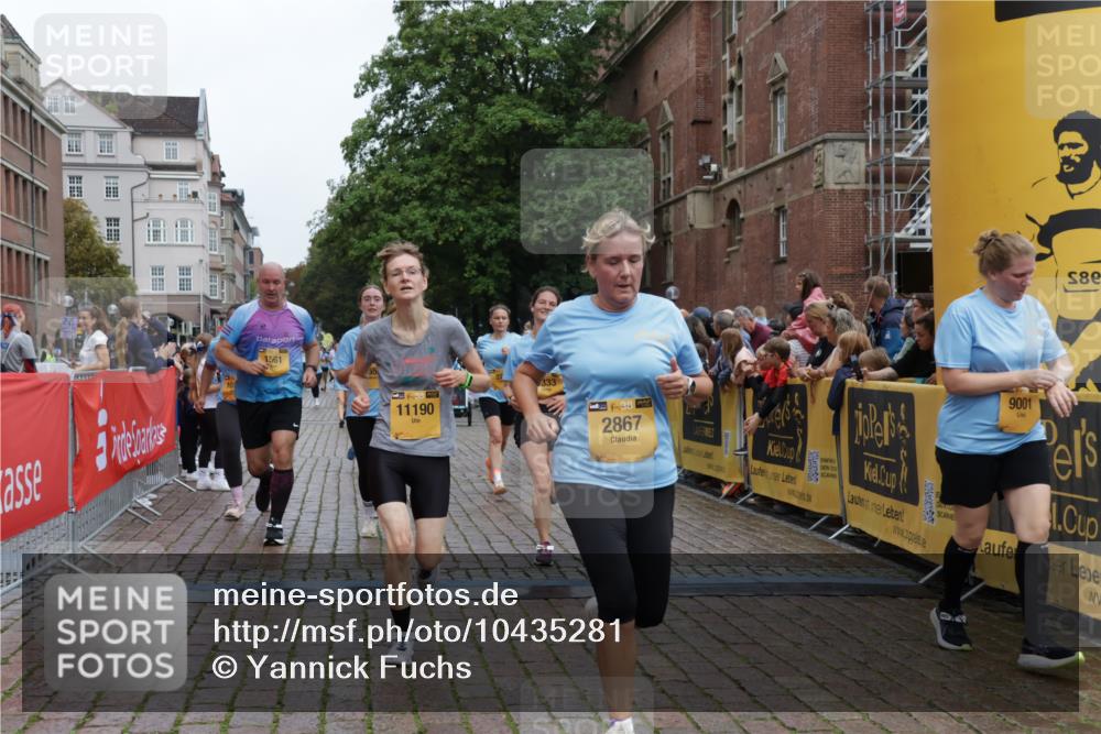 13.09.2026 - Kiel Lauf Yannick Fuchs http://msf.ph/oto/10435281 13.09.2026 09:49:11 Ziel 221, 1559, 1561, 2115, 2592, 2626, 2731, 2867, 3094, 4333, 6278, 8617, 8681, 8844, 9001, 10150, 11190, 11322, 11411, 11989, 11990, 467, 830, 1547, 2047, 2663, 2676, 2852, 2921, 3418, 3509, 3550, 3843, 4961, 5784, 6065, 6239, 6362, 6593, 7071, 7432, 7448, 8844, 9058, 9209, 9219, 9382, 9384, 9691, 10092, 10458, 10729, 10961, 11054, 11184, 11294, 11694, 12614, 784, 2065, 2327, 2919, 3785, 4173, 4363, 4364, 4376, 4711, 4962, 5404, 8869, 10145, 12492, 12632, 467, 1731, 7071 meine-sportfotos.de