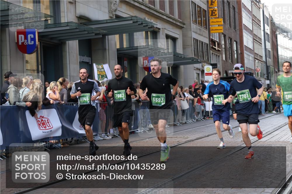 13.09.2026 - 21. swb-Marathon Bremen Strokosch-Dieckow http://msf.ph/oto/10435289 13.09.2026 13:13:48 Ziel 107, 235, 670, 1433, 1542, 1613, 1998, 2043, 2084, 2701, 2824, 2922, 3236, 4728, 5593, 5610, 6145, 7029, 7283, 7435, 7591, 7963, 8118, 8886, 8919, 9426, 9635, 10105, 524, 683, 779, 1704, 1707, 1937, 2401, 2422, 2767, 2882, 3236, 3413, 5443, 6451, 7210, 7283, 7493, 7707, 8477, 8840, 9442, 9884, 13099 meine-sportfotos.de