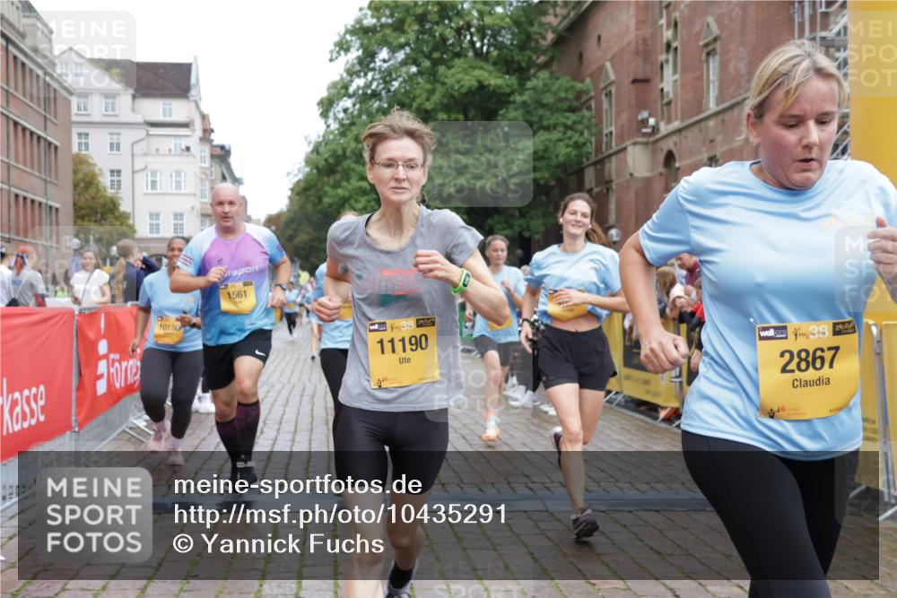 13.09.2026 - Kiel Lauf Yannick Fuchs http://msf.ph/oto/10435291 13.09.2026 09:49:11 Ziel 221, 1559, 1561, 2115, 2592, 2626, 2731, 2867, 3094, 4333, 6278, 8617, 8681, 8844, 9001, 10150, 11190, 11322, 11411, 11989, 11990, 467, 830, 1547, 2047, 2663, 2676, 2852, 2921, 3418, 3509, 3550, 3843, 4961, 5784, 6065, 6239, 6362, 6593, 7071, 7432, 7448, 8844, 9058, 9209, 9219, 9382, 9384, 9691, 10092, 10458, 10729, 10961, 11054, 11184, 11294, 11694, 12614, 784, 2065, 2327, 2919, 3785, 4173, 4363, 4364, 4376, 4711, 4962, 5404, 8869, 10145, 12492, 12632, 467, 1731, 7071 meine-sportfotos.de