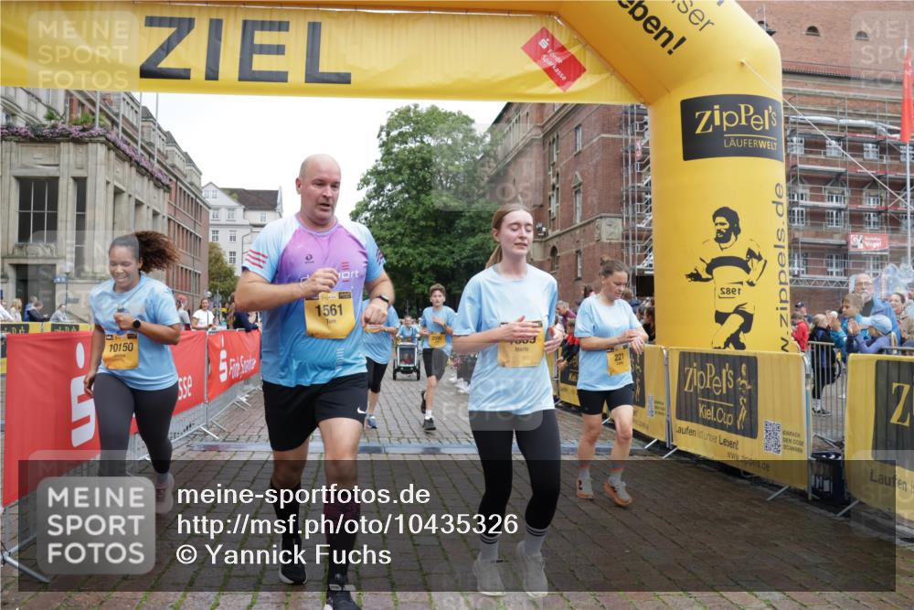 13.09.2026 - Kiel Lauf Yannick Fuchs http://msf.ph/oto/10435326 13.09.2026 09:49:13 Ziel 221, 784, 1559, 1561, 2115, 2592, 2626, 2731, 2867, 3094, 4173, 4333, 6278, 8617, 8681, 9001, 10150, 11190, 11322, 11989, 11990, 830, 1547, 2047, 2663, 2852, 2921, 3418, 3509, 3550, 3843, 4961, 5784, 6065, 6239, 6278, 6362, 6593, 7071, 7432, 7448, 8844, 9058, 9209, 9219, 9382, 9384, 9691, 10092, 10458, 10961, 11054, 11184, 11294, 11411, 11694, 12614, 2065, 2327, 2919, 3785, 4363, 4364, 4376, 4711, 4962, 5404, 8869, 10145, 12492, 12632, 467, 1731, 6239, 7071 meine-sportfotos.de