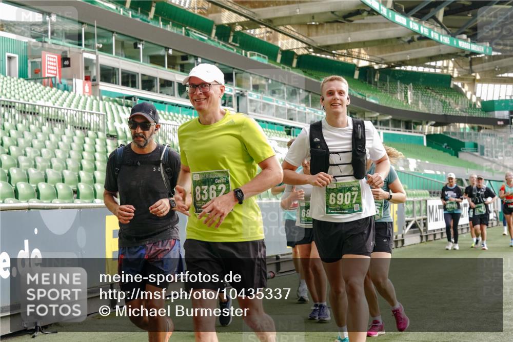 13.09.2026 - 21. swb-Marathon Bremen Michael Burmester http://msf.ph/oto/10435337 13.09.2026 13:33:59 Laufen im Stadion 155, 170, 193, 368, 428, 594, 679, 709, 765, 786, 787, 916, 1001, 1026, 1048, 1051, 1098, 1292, 1377, 1444, 1553, 1557, 1560, 1591, 1592, 1607, 1661, 1703, 1760, 1772, 1784, 1827, 1996, 2077, 2132, 2226, 2230, 2231, 2338, 2374, 2399, 2400, 2451, 2479, 2511, 2515, 2539, 2543, 2616, 2630, 2641, 2718, 2735, 2757, 2769, 2787, 2791, 2982, 3014, 3345, 3443, 3503, 3547, 3577, 3601, 3614, 3660, 3708, 3709, 3720, 3797, 3875, 3901, 3911, 3952, 4001, 4014, 5151 meine-sportfotos.de