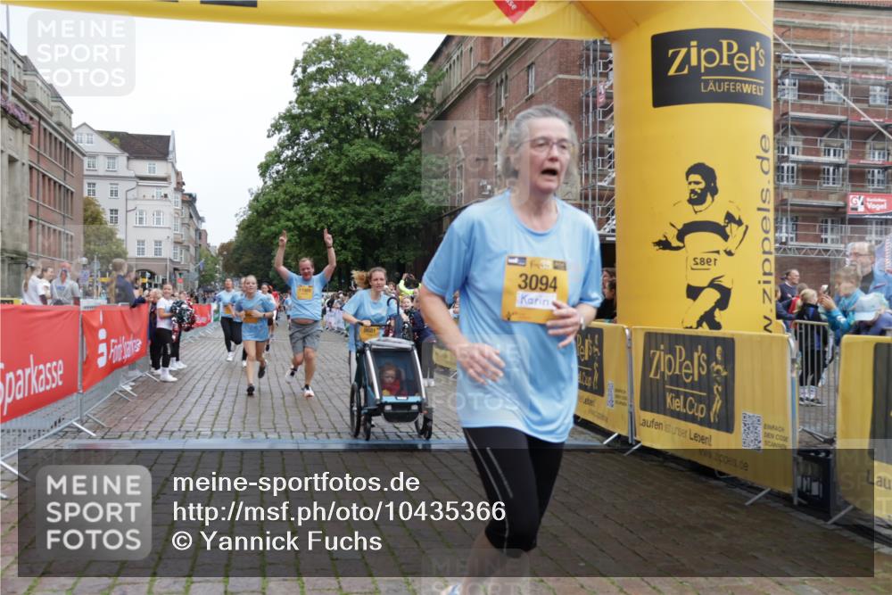 13.09.2026 - Kiel Lauf Yannick Fuchs http://msf.ph/oto/10435366 13.09.2026 09:49:15 Ziel 221, 784, 1559, 1561, 2115, 2592, 2626, 2731, 2867, 3094, 4173, 4333, 4364, 4962, 8617, 8681, 8869, 9001, 10150, 11190, 11322, 11989, 11990, 830, 1547, 2047, 2663, 2852, 2921, 3418, 3509, 3550, 4961, 5784, 6065, 6239, 6278, 6362, 6593, 7448, 8844, 9058, 9209, 9219, 9382, 9384, 9691, 10092, 10458, 10961, 11054, 11184, 11294, 11411, 12614, 2065, 2327, 2919, 3785, 4363, 4376, 4711, 5404, 10145, 12492, 12632, 467, 1731, 5784, 6239, 7071, 7448, 9382, 9384, 10458 meine-sportfotos.de