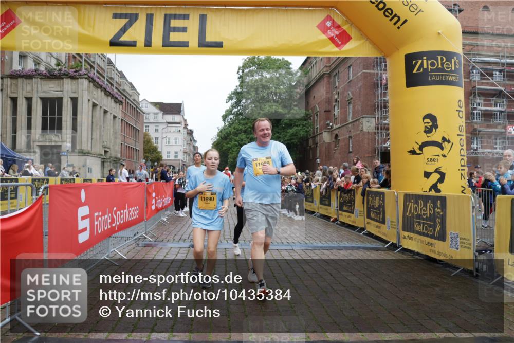 13.09.2026 - Kiel Lauf Yannick Fuchs http://msf.ph/oto/10435384 13.09.2026 09:49:18 Ziel 221, 784, 1559, 1561, 2115, 2592, 2626, 2731, 2919, 3094, 4173, 4333, 4364, 4962, 8617, 8681, 8869, 10145, 10150, 11989, 11990, 830, 1547, 1559, 1561, 2047, 2663, 2852, 2867, 2921, 3418, 3509, 3550, 4333, 4961, 5784, 6065, 6278, 6362, 6593, 8844, 9001, 9058, 9209, 9219, 9382, 9384, 9691, 10092, 10961, 11184, 11190, 11294, 11322, 11411, 12614, 2065, 2327, 3785, 4363, 4376, 4711, 5404, 9944, 12492, 12632, 467, 3509, 5784, 6239, 7071, 7448, 9382, 9384, 10458 meine-sportfotos.de