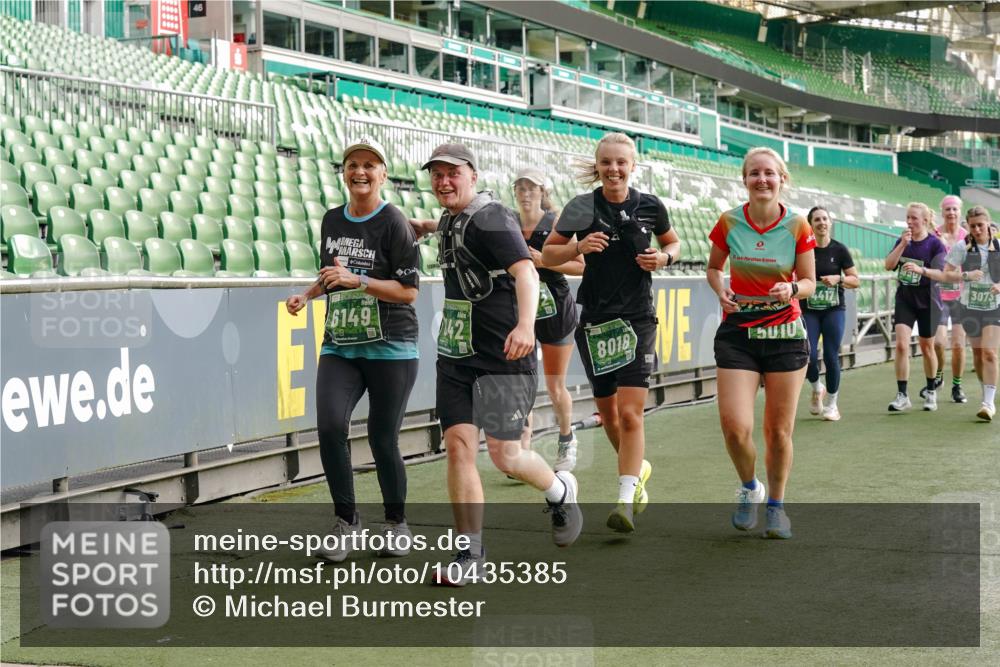 13.09.2026 - 21. swb-Marathon Bremen Michael Burmester http://msf.ph/oto/10435385 13.09.2026 13:34:05 Laufen im Stadion 155, 170, 193, 368, 428, 594, 679, 709, 765, 786, 787, 916, 1001, 1026, 1048, 1051, 1098, 1292, 1321, 1377, 1444, 1553, 1557, 1560, 1591, 1592, 1607, 1661, 1703, 1760, 1772, 1784, 1827, 1996, 2077, 2132, 2226, 2338, 2399, 2400, 2451, 2479, 2511, 2515, 2539, 2543, 2616, 2630, 2641, 2718, 2735, 2757, 2769, 2787, 2791, 2982, 3014, 3179, 3345, 3443, 3503, 3547, 3577, 3601, 3614, 3660, 3708, 3709, 3720, 3797, 3875, 3901, 3911, 3914, 3952, 4001, 4014, 5151 meine-sportfotos.de