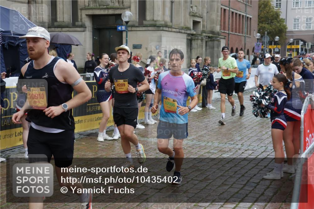13.09.2026 - Kiel Lauf Yannick Fuchs http://msf.ph/oto/10435402 13.09.2026 11:45:49 Ziel  meine-sportfotos.de