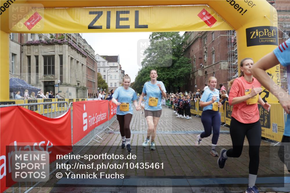 13.09.2026 - Kiel Lauf Yannick Fuchs http://msf.ph/oto/10435461 13.09.2026 09:49:29 Ziel 2065, 2327, 2919, 3785, 4363, 4364, 4376, 4711, 4962, 5404, 8869, 10145, 12492, 12632, 221, 784, 1559, 1561, 2115, 2592, 2626, 2731, 2867, 3094, 3418, 3550, 4173, 4333, 4364, 4961, 4962, 6065, 6278, 6593, 8617, 8681, 8844, 9001, 9058, 9219, 9691, 10092, 10150, 11190, 11294, 11322, 11411, 11989, 11990, 12614, 2066, 2110, 2366, 2976, 3571, 3687, 4067, 4125, 6658, 7606, 7641, 7884, 8128, 9944, 10159, 10229, 10565, 10990, 11973, 12045, 12560, 12749, 830, 1547, 2047, 2663 meine-sportfotos.de