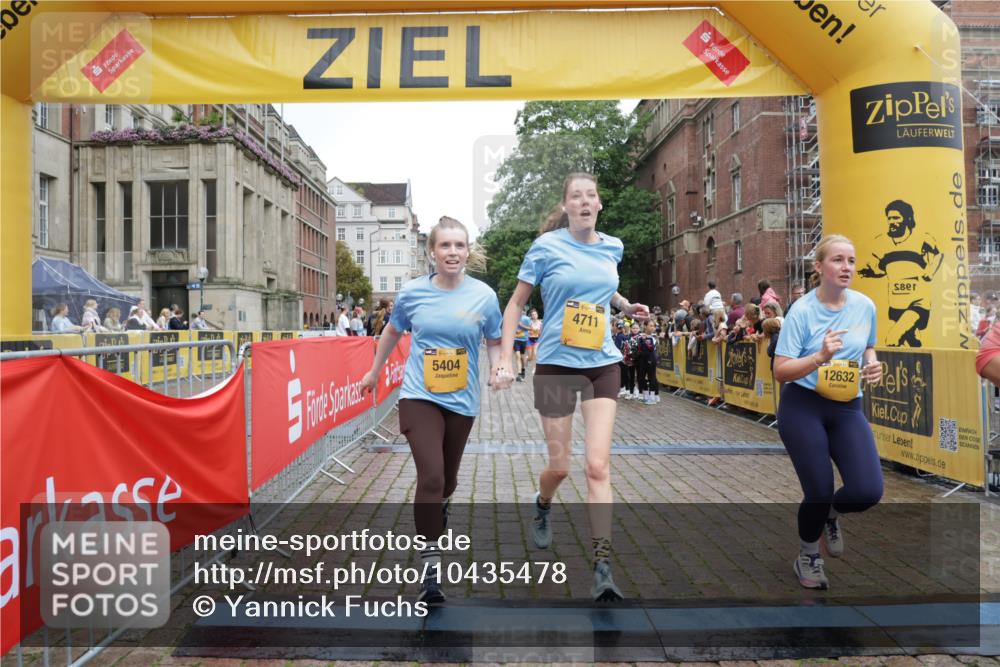 13.09.2026 - Kiel Lauf Yannick Fuchs http://msf.ph/oto/10435478 13.09.2026 09:49:29 Ziel 2065, 2327, 2919, 3785, 4363, 4364, 4376, 4711, 4962, 5404, 8869, 10145, 12492, 12632, 221, 784, 1559, 1561, 2115, 2592, 2626, 2731, 2867, 3094, 3418, 3550, 4173, 4333, 4364, 4961, 4962, 6065, 6278, 6593, 8617, 8681, 8844, 9001, 9058, 9219, 9691, 10092, 10150, 11190, 11294, 11322, 11411, 11989, 11990, 12614, 2066, 2110, 2366, 2976, 3571, 3687, 4067, 4125, 6658, 7606, 7641, 7884, 8128, 9944, 10159, 10229, 10565, 10990, 11973, 12045, 12560, 12749, 830, 1547, 2047, 2663 meine-sportfotos.de
