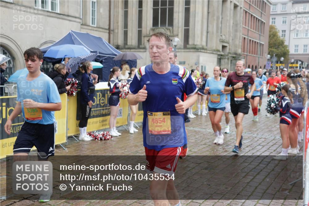 13.09.2026 - Kiel Lauf Yannick Fuchs http://msf.ph/oto/10435534 13.09.2026 11:46:06 Ziel  meine-sportfotos.de
