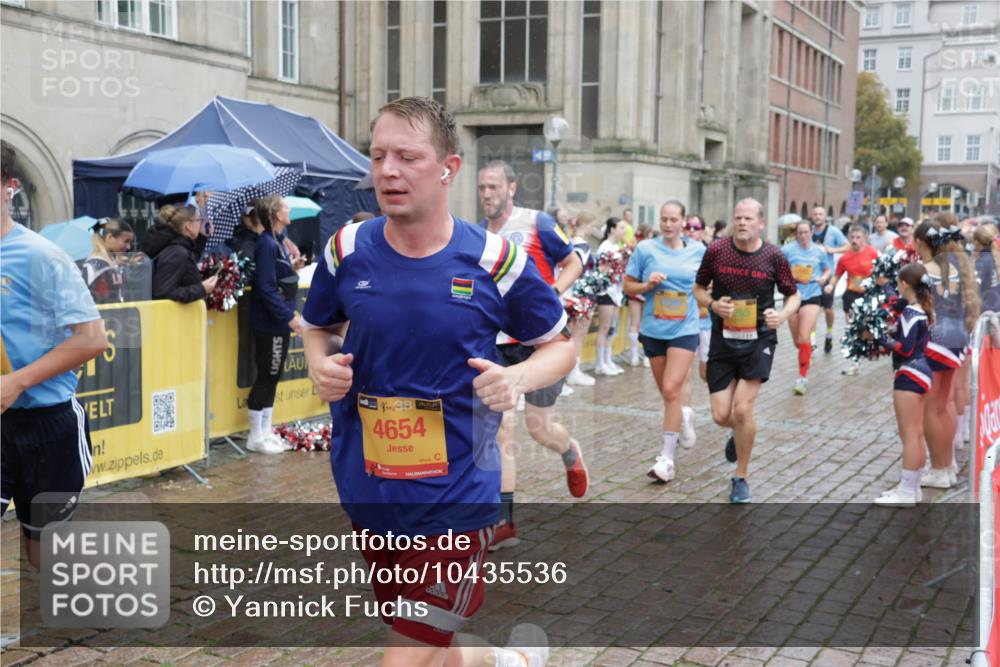 13.09.2026 - Kiel Lauf Yannick Fuchs http://msf.ph/oto/10435536 13.09.2026 11:46:07 Ziel  meine-sportfotos.de